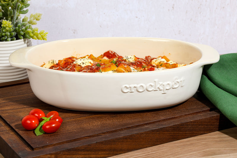 Crock-Pot Artisan 2.5qt Bakeware - Oval - Stoneware - O/S - Color Sleeve