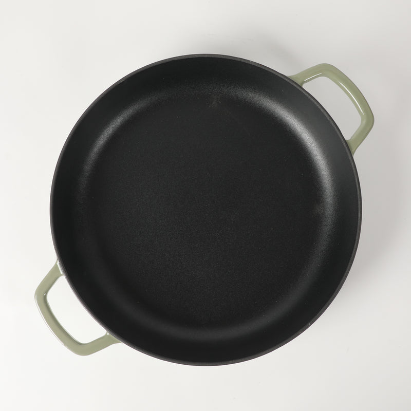 Sur la Table Kitchen Essentials Supper Club 3.75qt Enamel Cast Iron Everyday Pan w/ Borosilicate Lid - Matte Black Enamel Interior - Stainless Steel Knob - Color Sleeve w/ Remailer