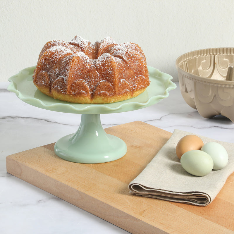 Martha Stewart Festive Holiday 2.5 qt Cast Aluminum Cake Mold - Gold - Lily Flower - Classic Pan - Non-Stick - Color Sleeve