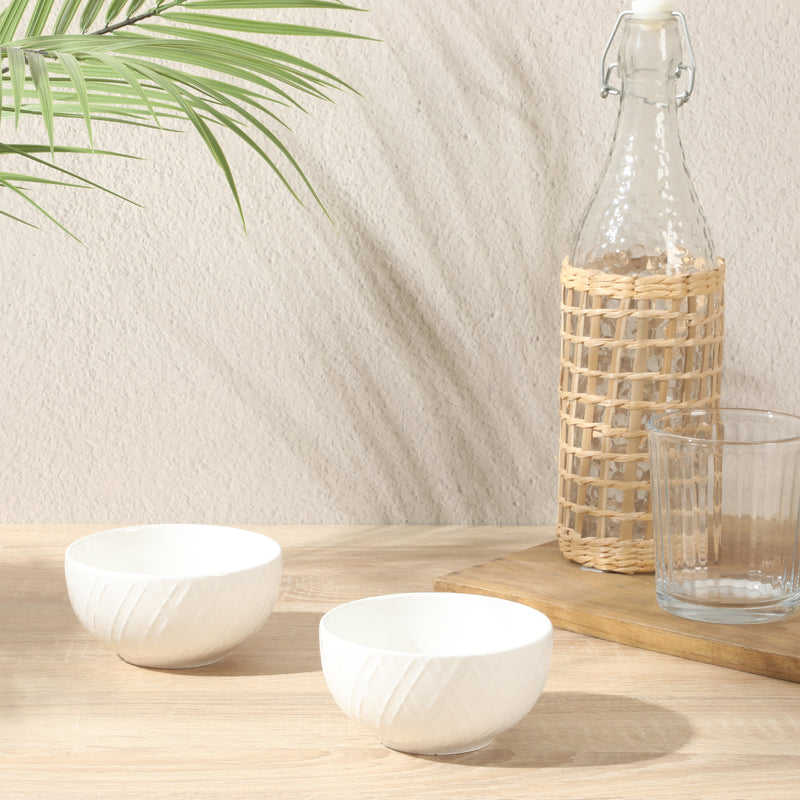 Gibson Home Great Essentials 2pc 4.5" Fruit Bowl Set - Embossed - White - Fine Ceramic -Color Sleeve