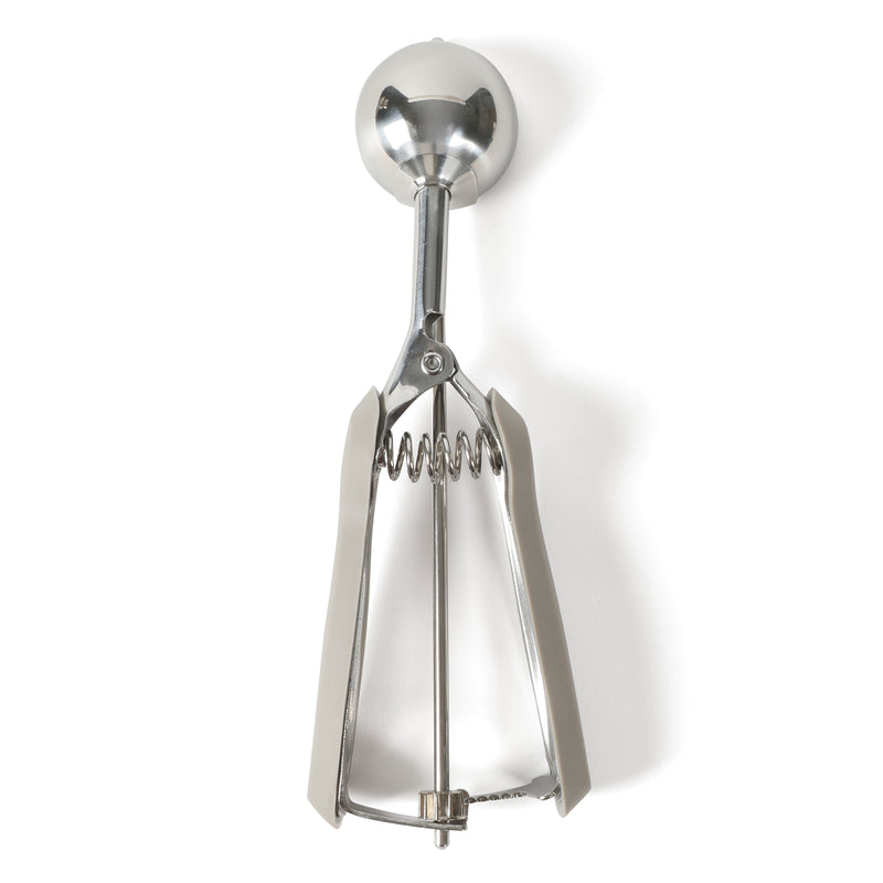 Cuchara para galletas Calphalon Edge de acero inoxidable de 1,75" (abierta, con tarjeta de cierre)