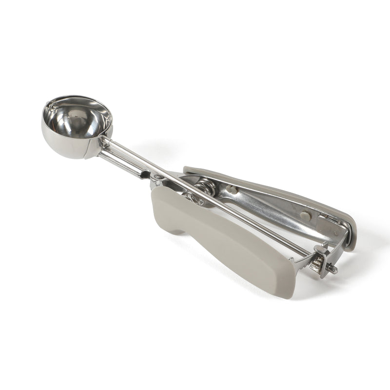 Cuchara para galletas Calphalon Edge de acero inoxidable de 1,75" (abierta, con tarjeta de cierre)