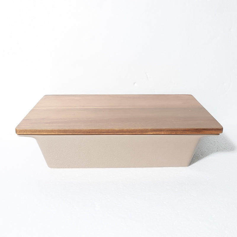 Gibson Elite Gracious Dining 2.75qt (2.6 Liter) Solid Color Stoneware Baker w/ Acacia Wood Lid - Color Sleeve