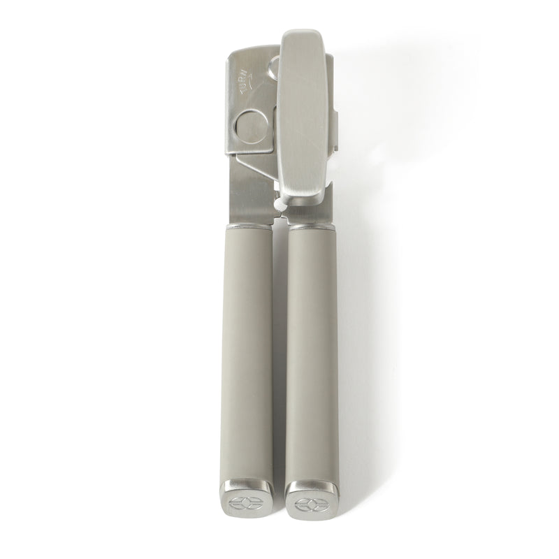 Abrelatas de acero inoxidable Calphalon Edge - Abierto con tarjeta de cierre