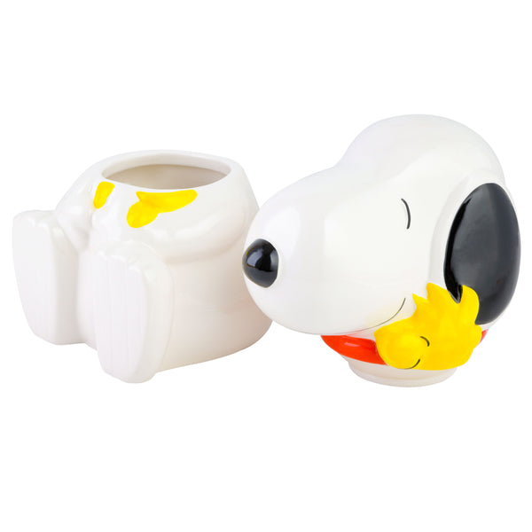 Peanuts Classic Snoopy 10.7" Figural Cookie Jar - Hand Painted - Ceramic - Gift Box w/ Remailer